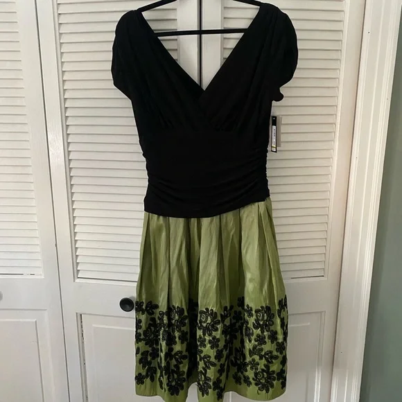 SLNY Womens Colorblock Sequined Soutache Party Dress Green 14